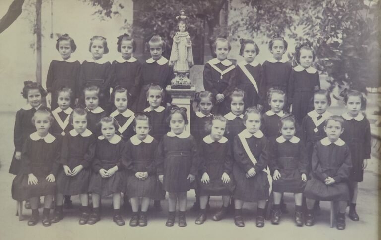 1949